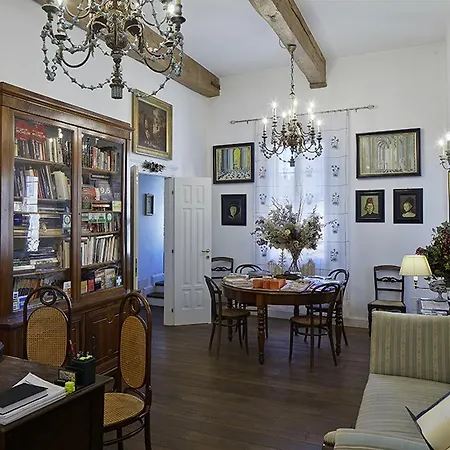 M Club De Luxe B&B-3